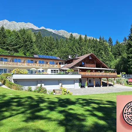 Sweet Cherry - Boutique & Guesthouse Tyrol-3